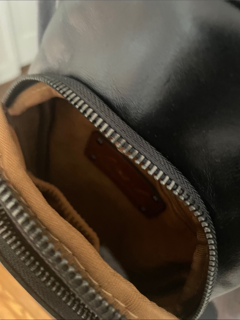 Patricia Nash Leather Crossbody - Picture 4 of 10